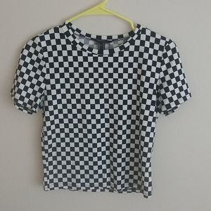 4/$20🌺 Checkered T-Shirt